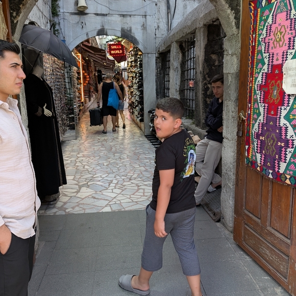 Meet your Posher, Keith - Picture 5 of 7